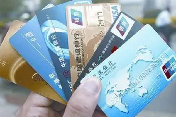 个人借款便捷途径指南：哪里可以借钱详解